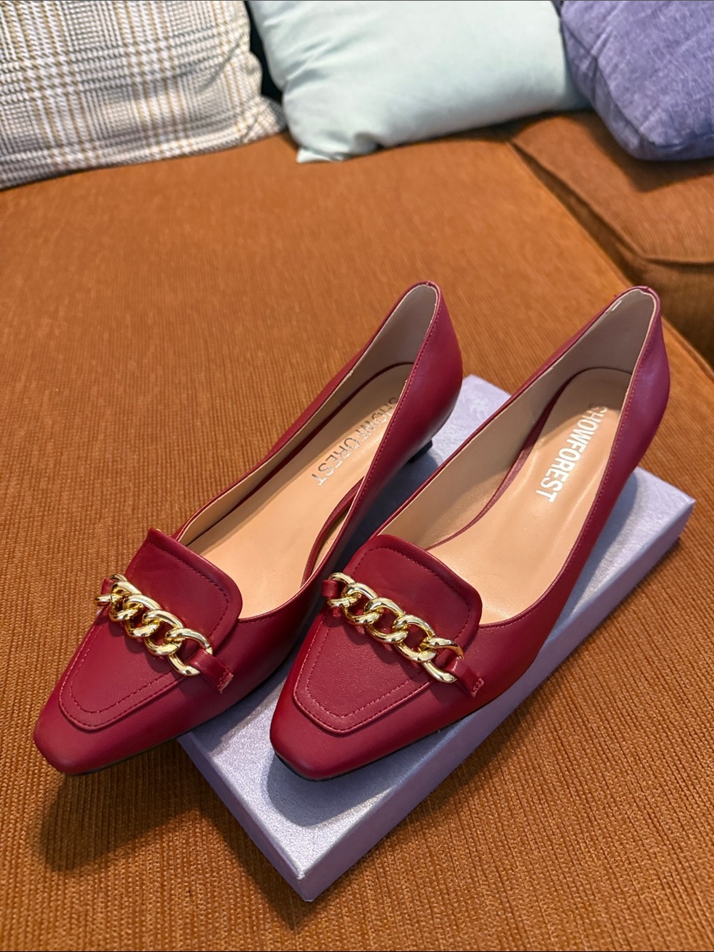 Women's Burgundy Chain-Trim Loafers